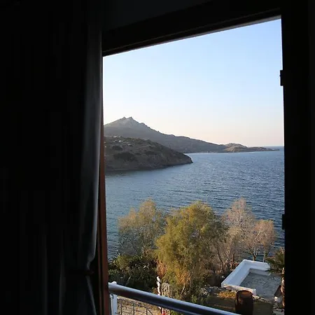 Nomia Hotel Ξενοδοχείο