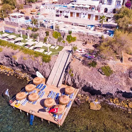 Nomia Hotel 3* Yalıkavak