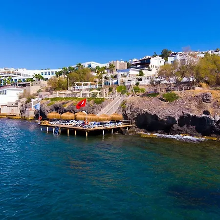 Ξενοδοχείο Nomia Hotel 3*