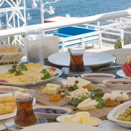 Nomia Hotel 3* Yalikavak
